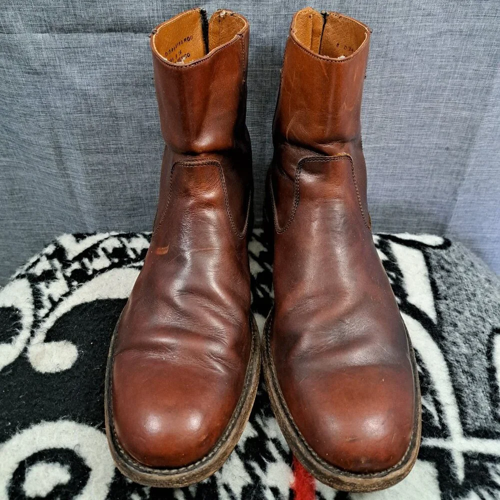 %Size 8 Frye Men's Jacob Back Zip Boots Men D15